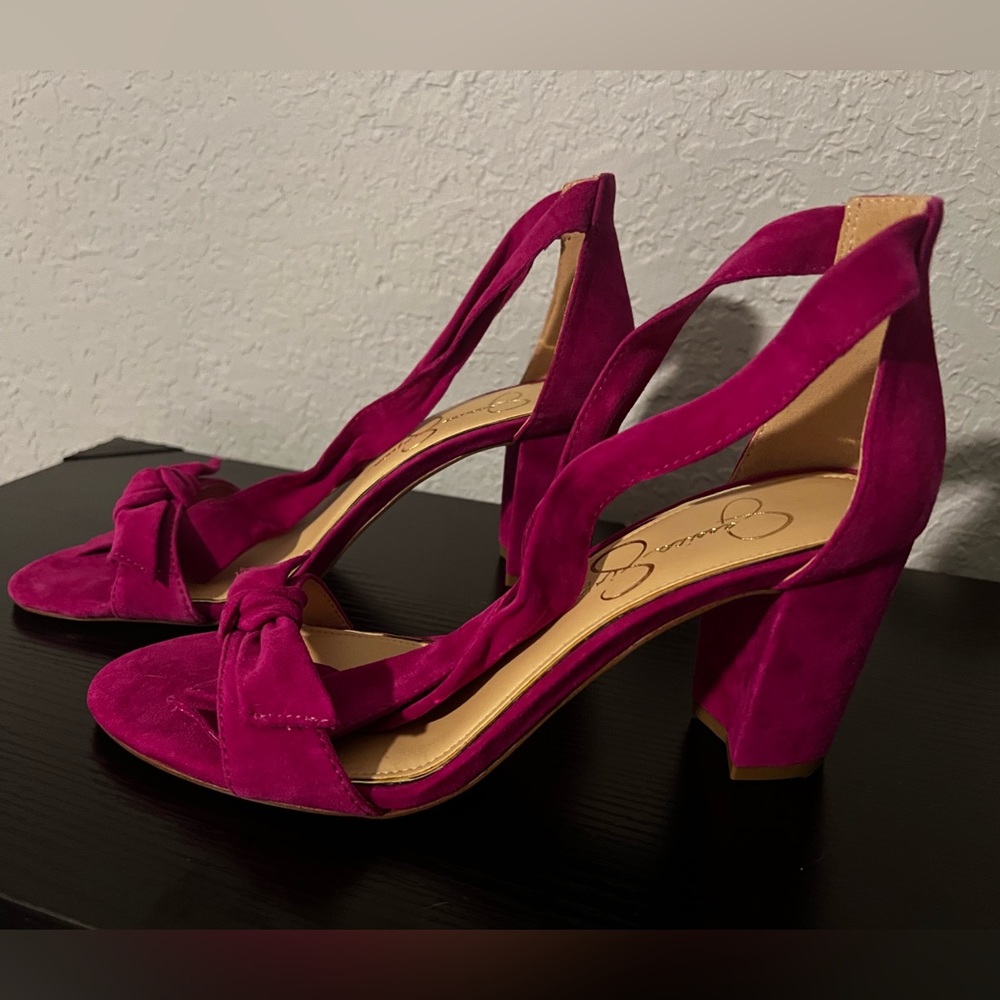 Jessica Simpson - Picture 2 of 4